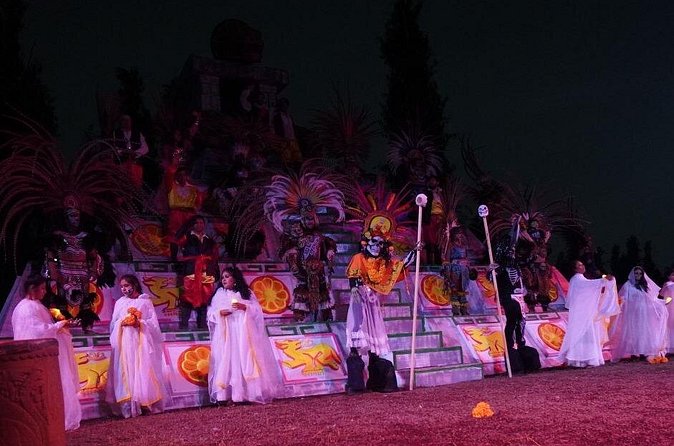 Legendary Day of the Dead Night Show in Xochimilco - Starting at Reforma: your 6-hour rhythm