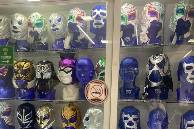 Lucha Libre and Mariachi - Who This Tour Suits Best