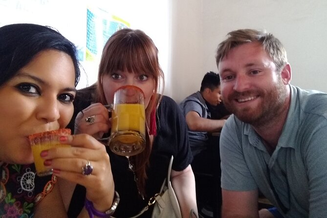 Lucha Libre, Pulque and Tacos Tour in Mexico City - The guides: why the people part matters