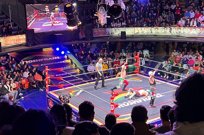 Lucha Libre Saturday Show in Mexico City (SEATS FROM BALCONY) - The 2-Hour Saturday Show: What to Expect