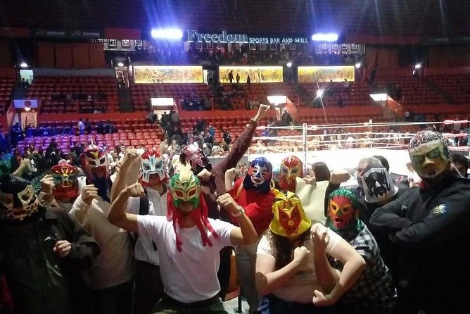 Lucha Libre Tour and Mezcal Tasting in Mexico City - Lucha Libre at Arena México: More Than Wrestling, Less Than Museum Talk