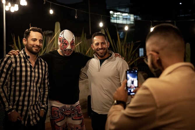 Lucha Libre VIP Meet and Greet - Roma Norte meeting point: start easy, not stressful