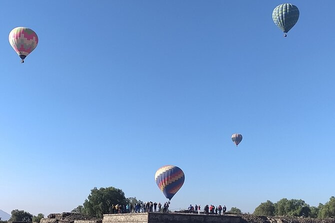 Magic Teotihuacan and Chocolate - Getting to Teotihuacan: the early start, the pickup, and the comfortable ride