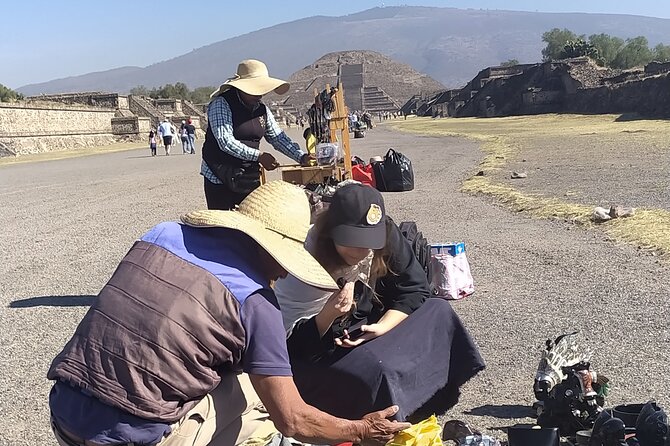 Magic Teotihuacan and Chocolate - San Martín de las Piramides chocolate workshop: tastings plus the process