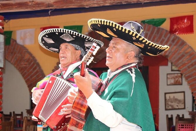 Mariachi Night in Garibaldi and Dinner at Bellini - Key highlights at a glance