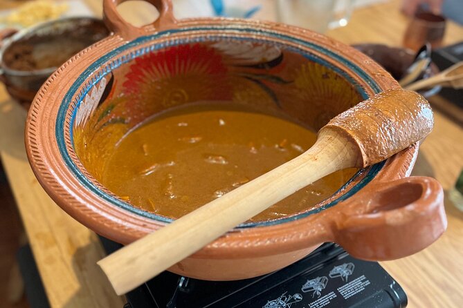 Medellín Market Tour, Cooking Class and 3-course Mexican Feast - Dietary needs, pets, and mobility: plan ahead without panic