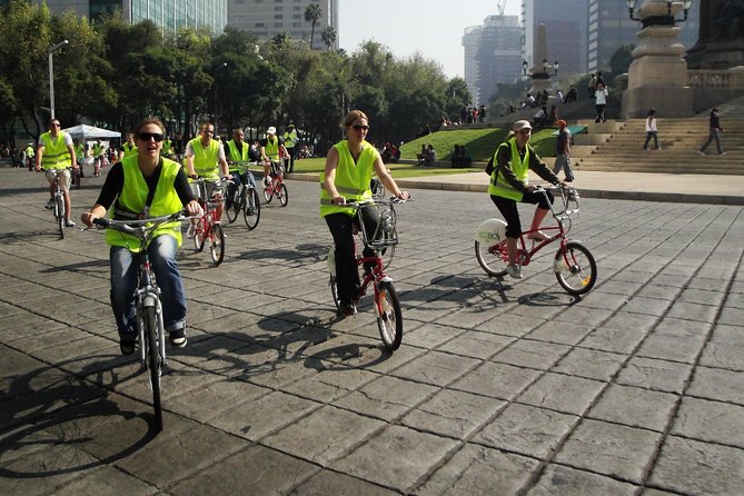 Mexico bike tour - Lunch at Don Juan: a real meal, not a snack stop
