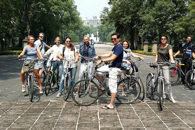 Mexico bike tour - Neighborhood context you can carry around after the tour