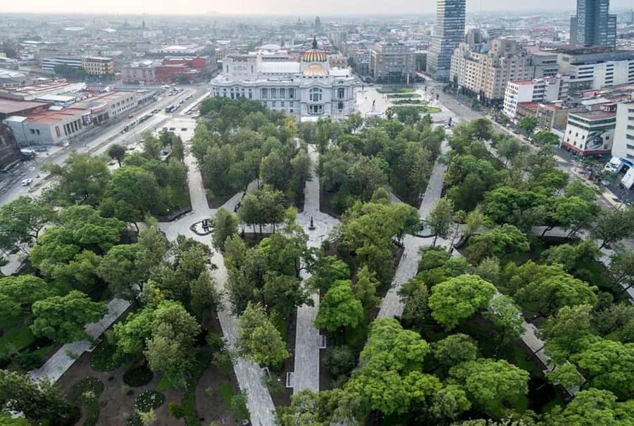 Mexico City: 10 Wonders of the Historic Center - Templo Mayor Museum and the final food stop with Aztec remains below