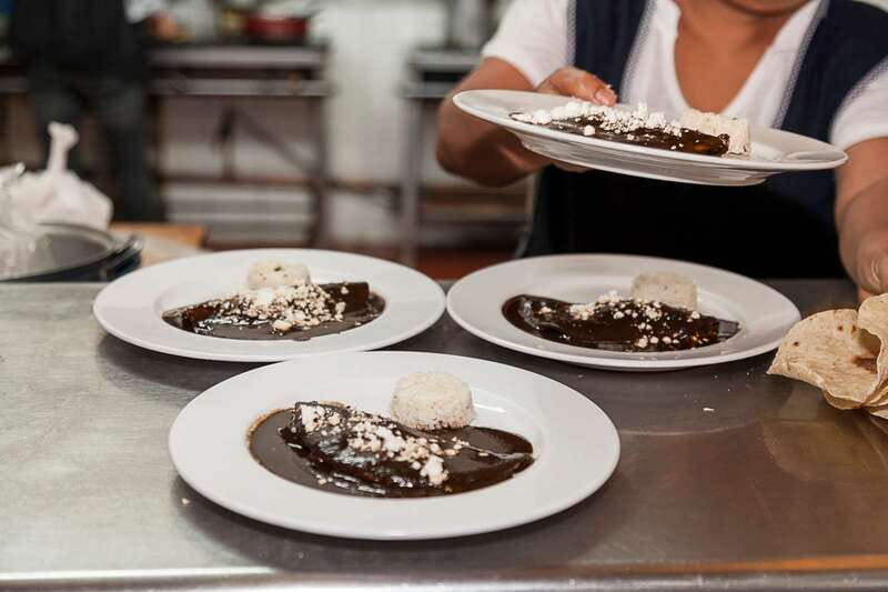 Mexico City: Authentic Downtown Food Tour - Guides Who Really Run the Room: Tamara, Angel, Jimena, and More