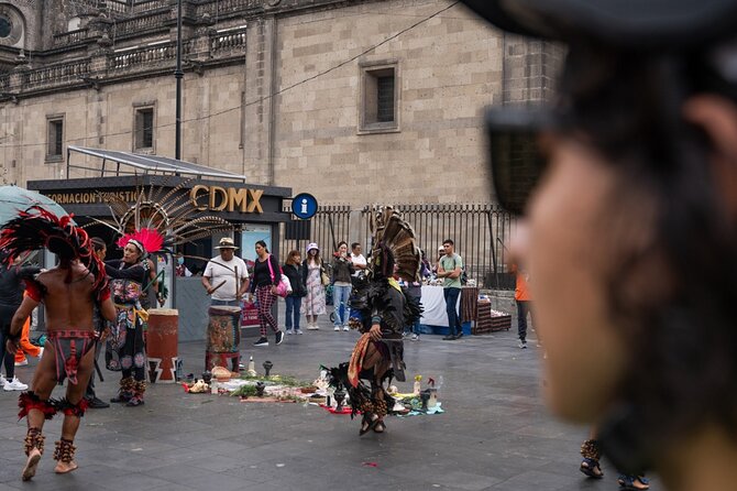 Mexico City Bike Rental - Angel of Independence Area - English help and local tips: how that makes the ride easier
