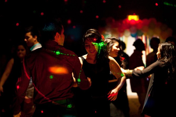 Mexico City CDMX Salsa Lovers Dance Experience - A 1.5-hour lesson that adapts to basics and advanced moves