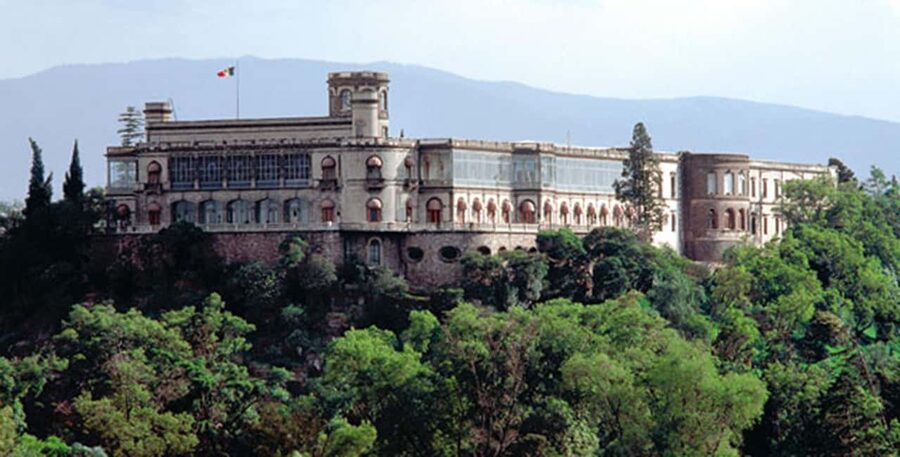 Mexico City: Chapultepec Castle After-Hours Guided Tour - Inside Chapultepec: the rooms, murals, and staircases that do the talking
