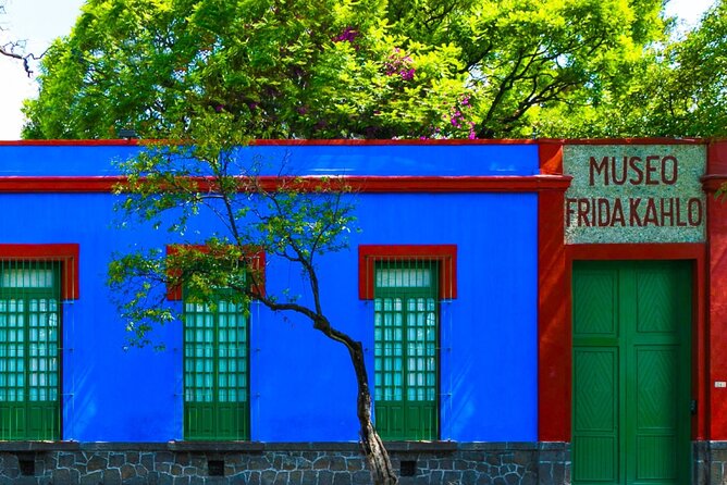 Mexico City (Coyoacan) Scavenger Hunt and Sights Self-Guided Tour - Key Stops You’ll Reach: Fuente de los Coyotes, San Juan Bautista Arches, Casa Azul