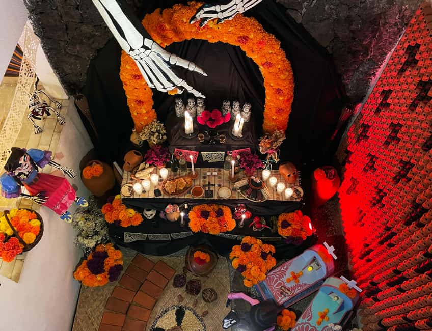 Mexico City: Day of the Dead House and craft workshop - Why This Day of the Dead House Tour Feels Authentic