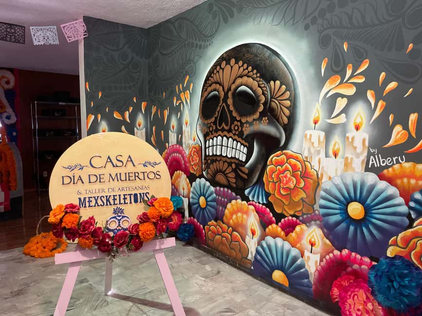 Mexico City: Day of the Dead House and craft workshop - The 30-Minute Guided Tour: Meaning First, Then Color