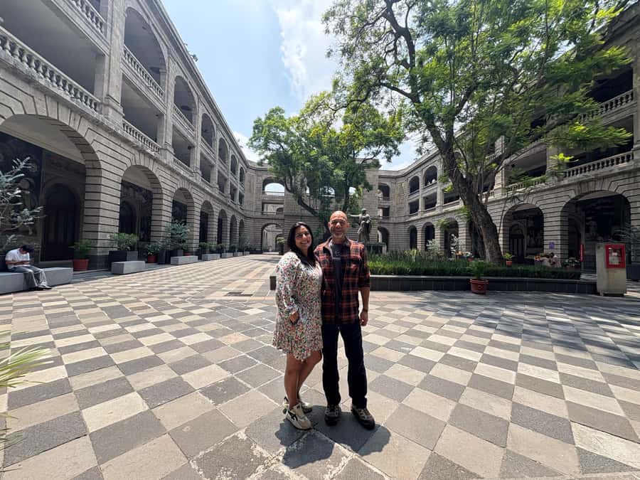 Mexico City: Diego Rivera's Murals Guided Walking Tour - Key things to know before you go
