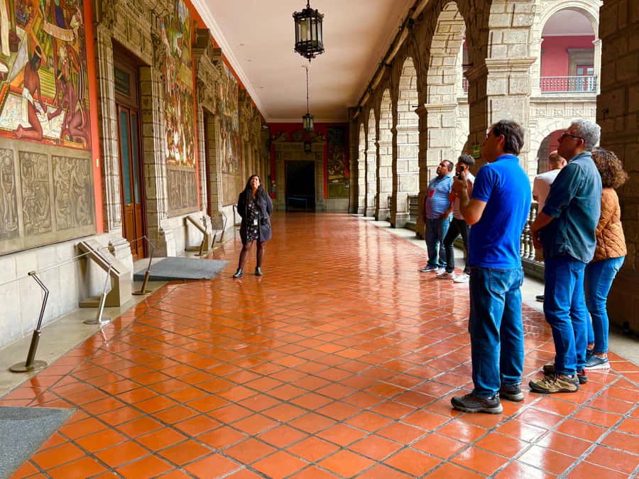 Mexico City: Diego Rivera's Murals Guided Walking Tour - Which guides make this tour feel personal