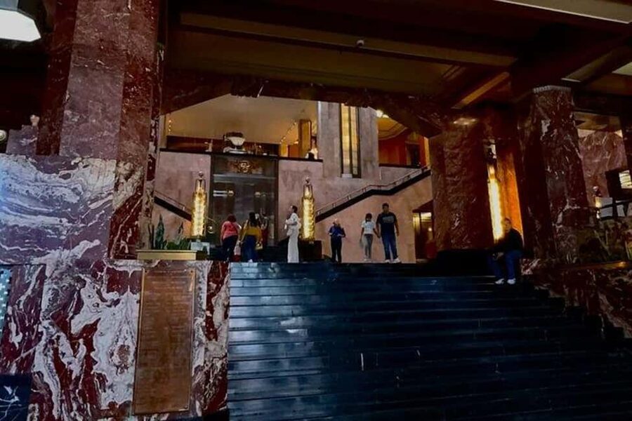Mexico City: Exclusive Tour of Palacio de Bellas Artes - Your Guide Experience: Why the Tour Quality Comes Through