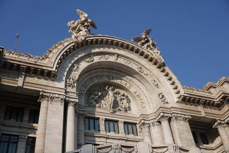 Mexico City: Exclusive Tour of Palacio de Bellas Artes - Who This Tour Suits Best