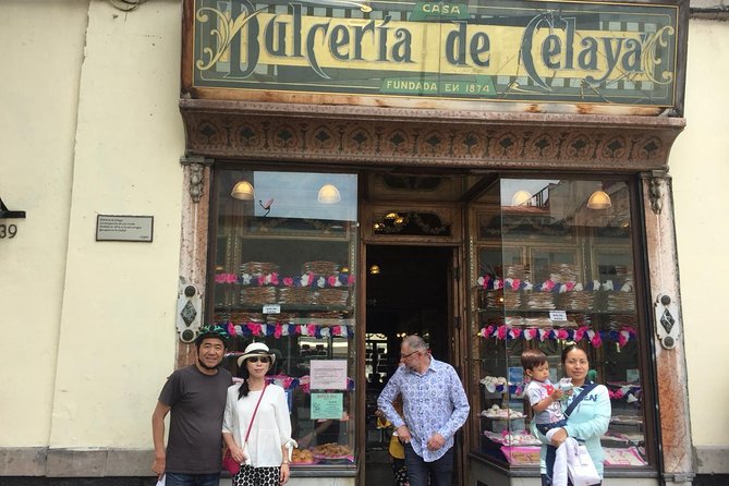 MEXICO CITY FOOD TOUR: flavors on two wheels - La Condesa tacos de guisado: stewed fillings and serious comfort food