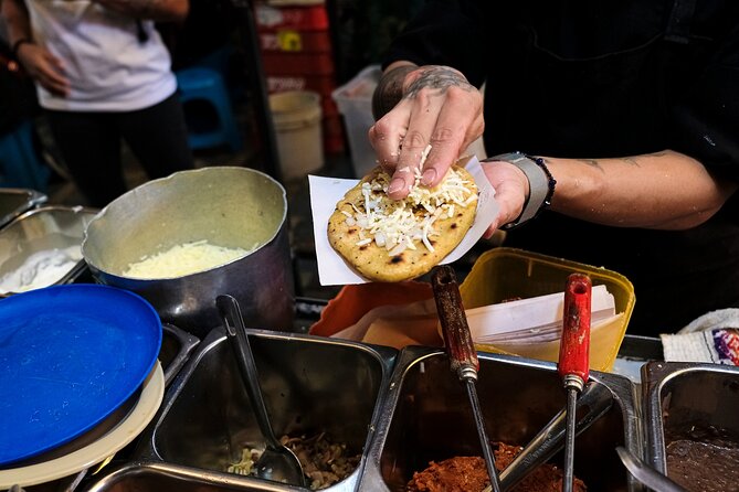 Mexico City Food Tour in the Historic Center: Heritage on a Plate - Pasaje Yucatán: tlacoyos that taste like a local staple