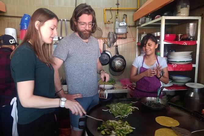 Mexico City: Hidden Markets, Street Food & Salsa-Making Tour - Why this market-and-salsa tour feels like real CDMX