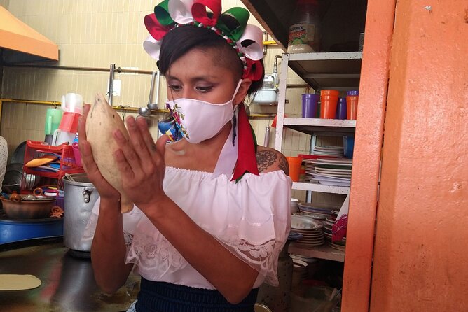 Mexico City: Hidden Markets, Street Food & Salsa-Making Tour - Price and value: what $69.45 buys you in practice