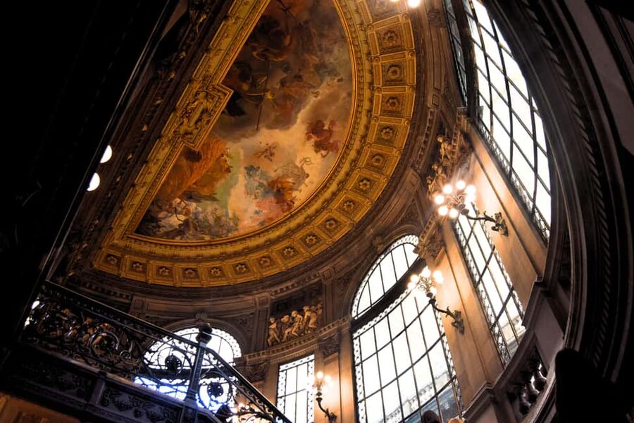 Mexico City: Historic Center Walking Tour and Bellas Artes - Hernán Cortés, Montezuma, and the street-level meaning of conquest