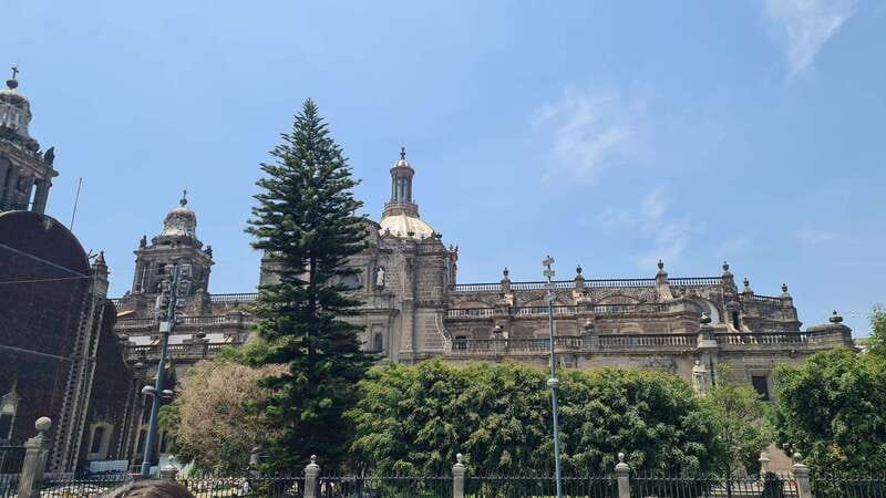 Mexico City: Historical walking tour of Tenochtitlan - Church of San Francisco: the facade moment that trains your eye