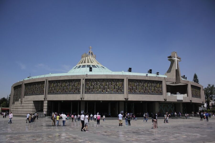 Mexico City: Hop-On Hop-Off Bus City Tour - Circuit 1 (Green): Downtown to Polanco and Reforma’s Best Hits