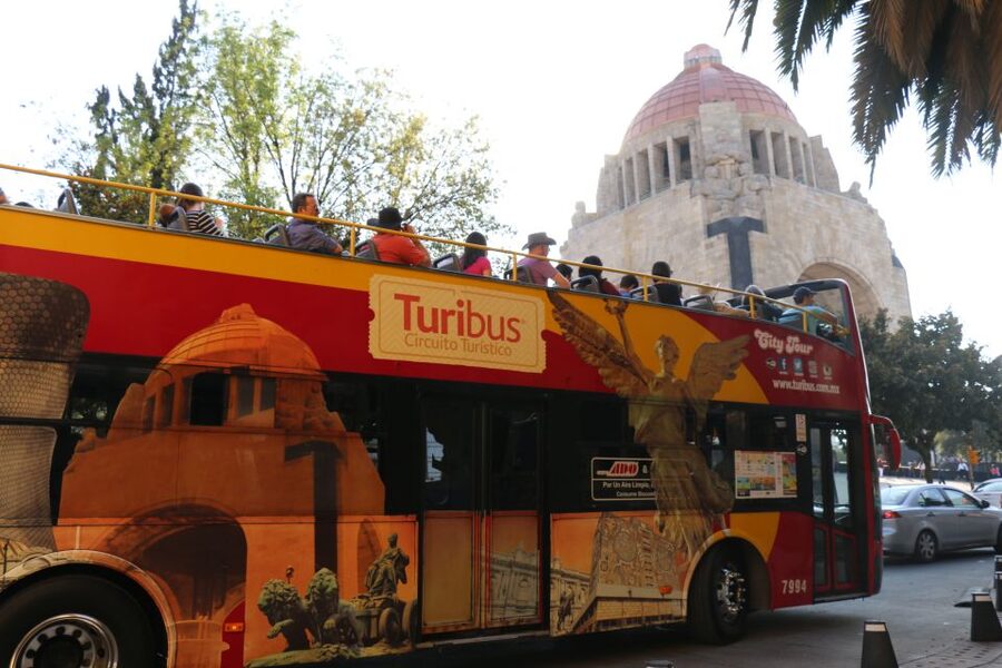 Mexico City: Hop-on Hop-off Bus Tour - Getting On and Off: Seats, Waiting, and Traffic Timing