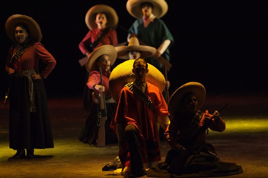 Mexico City: Mexican Folklore Ballet - Hotel pickup and Mexico City traffic: a big part of the value