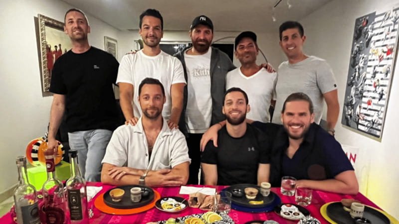 Mexico City: Mezcal Tasting Experience - Taste, Pair, Ask Questions: Making It Stick