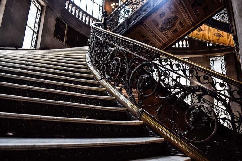 Mexico City Must-see Buildings & Palaces - Meet at Palacio de Bellas Artes: Starting Location and How the Tour Moves
