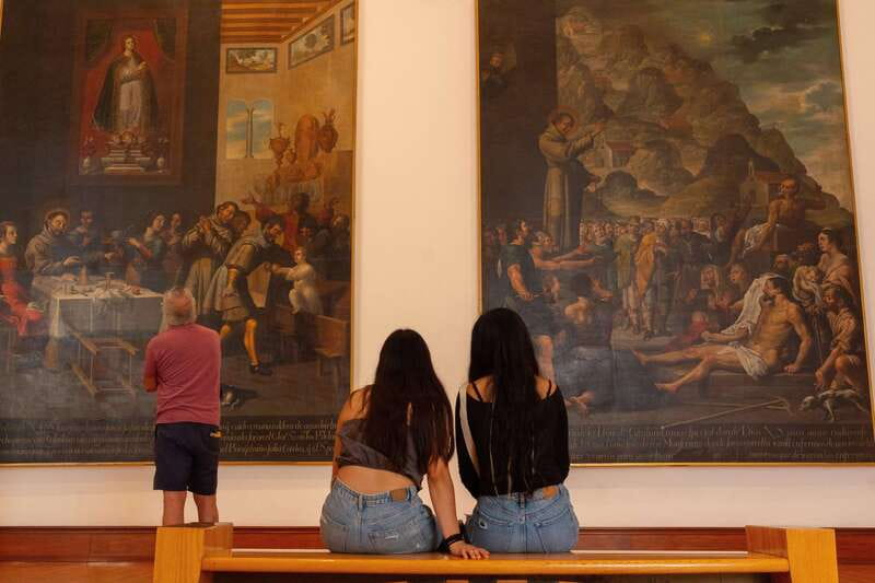 Mexico City: National Art Museum Guided Tour - Small-group energy: bilingual guides and real conversation