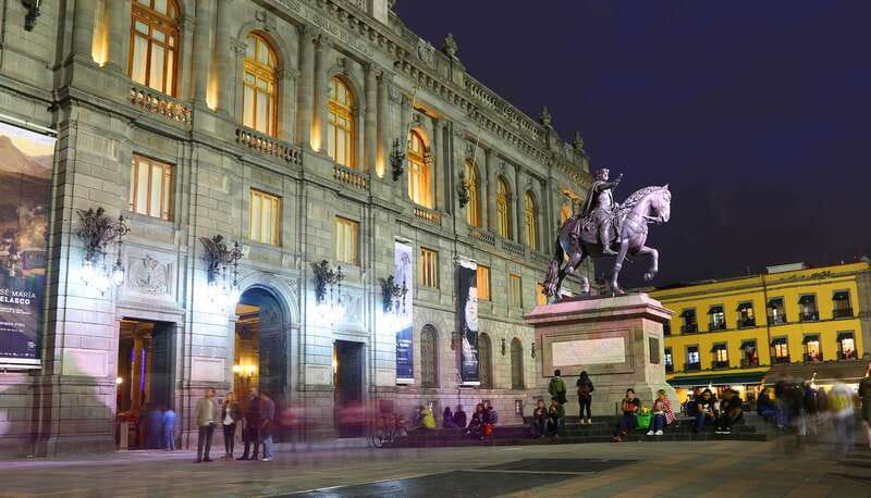 Mexico City: Night City Tour in a Double Decker Bus - Reforma Avenue Glows On: Diana Cazadora, Reforma 222, and Fuente de Cibeles