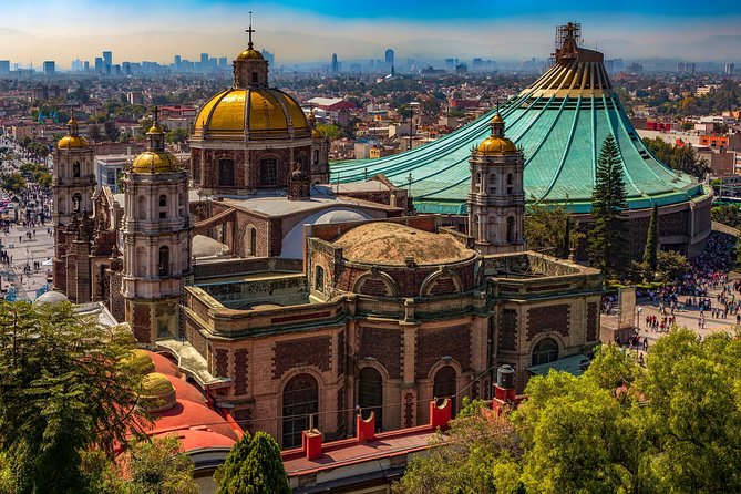 Mexico City Private City Tour: Teotihuacan and Basilica of Our Lady of Guadalupe - Walking Mexico City’s Political Heart: Zócalo, Cathedral Zone, and Palacio Nacional