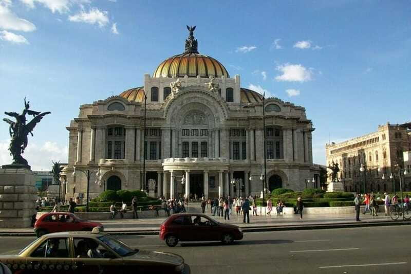 Mexico City: Private custom tour with a local guide - Price and Value: Is $70 Per Person a Good Deal?