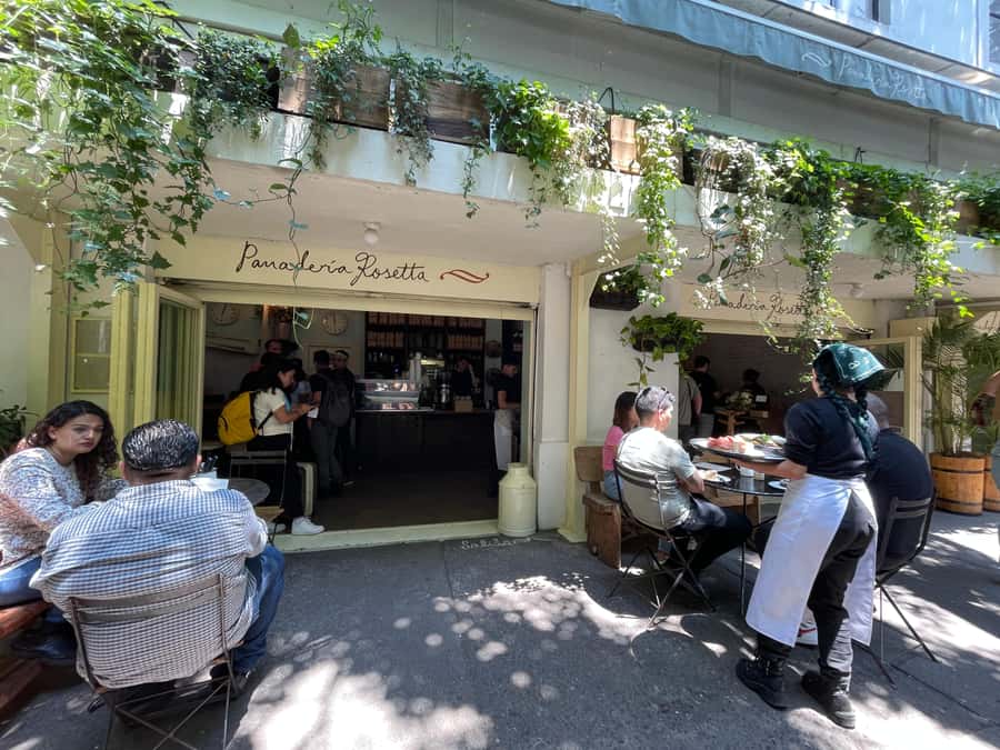 Mexico City: Roma and Condesa Guided Walking Tour - Snack stops: Rosetta pastry, tacos, and the timing you’ll appreciate