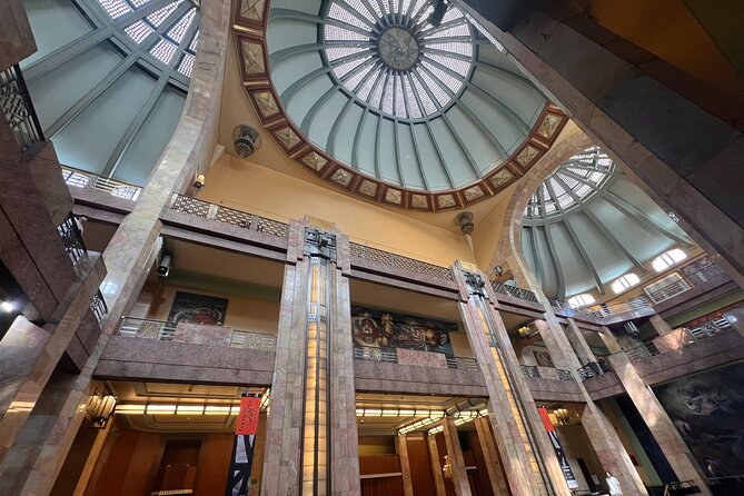 Mexico city's private tour in downtown (with transport) - Palacio de Bellas Artes: the marble lobby and photo-friendly moments
