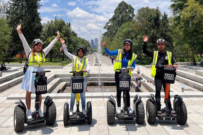 Mexico City Segway Tour: Polanco & Chapultepec Park - Lago del Bosque de Chapultepec: the big-city park moment