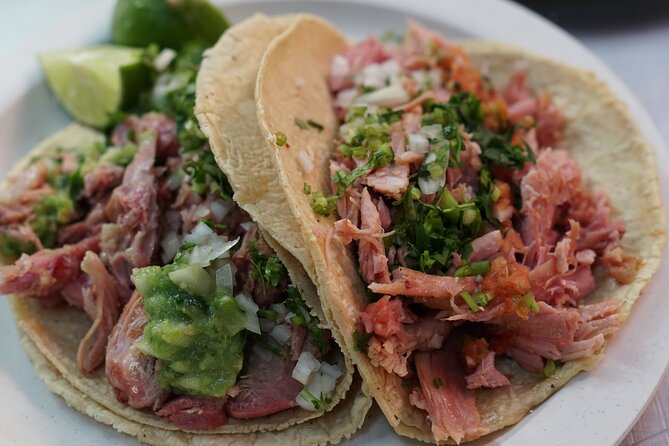 México City: Street Food to Home Cooking Food Tour - What you’ll actually eat: 10 tastings across regions and time