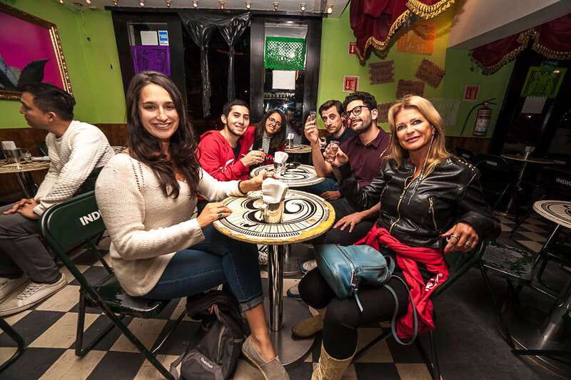 Mexico City: Tacos & Mezcal Night Food Tour - Mezcal Tasting: 3 Kinds of Mezcal Plus a Cocktail