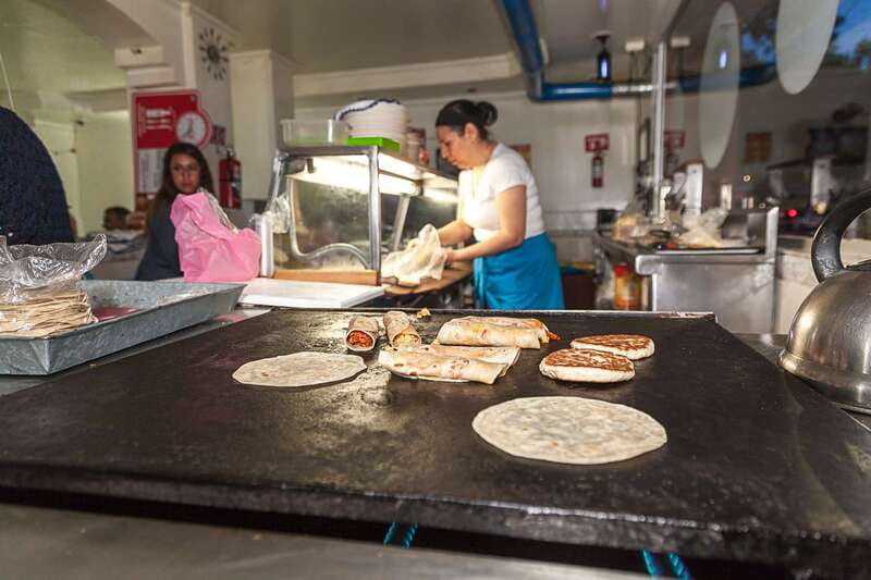 Mexico City: Tacos & Mezcal Night Food Tour - The 4-Hour Plan: How You’ll Move Between Neighborhoods