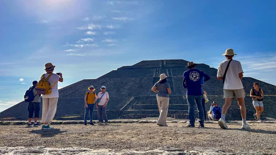 Mexico City: Teotihuacan Early Access & Tula Private Tour - Should you book? My practical take
