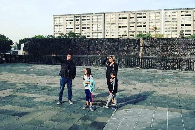 Mexico City : Teotihuacan Pyramids - Stop 1 at Tlatelolco: Church Views Plus Archaeological Context