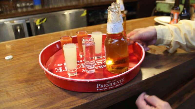 Mexico City: Traditional Mexican Bars of the Historic Center - Key reasons this cantina tour works