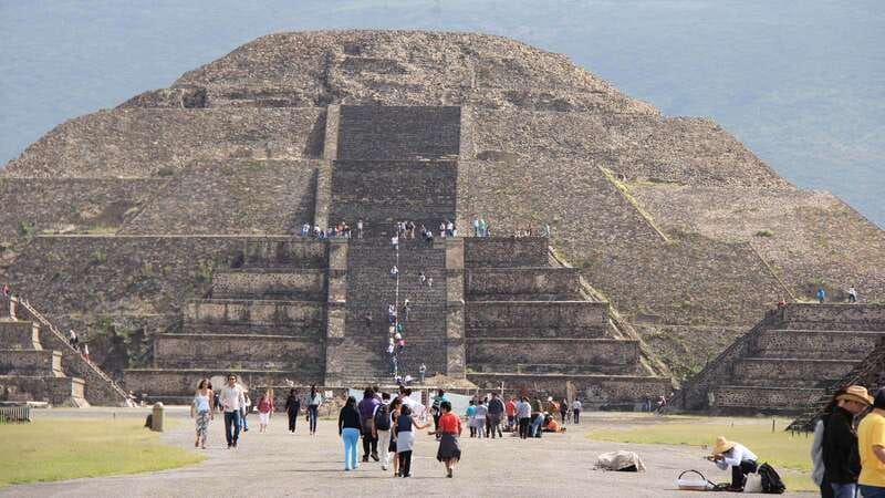 Mexico City: Trip to Teotihuacan Pyramids & Guadalupe Shrine - Arts & Crafts Workshop at Teotihuacan: Obsidian Souvenirs Without the Guesswork