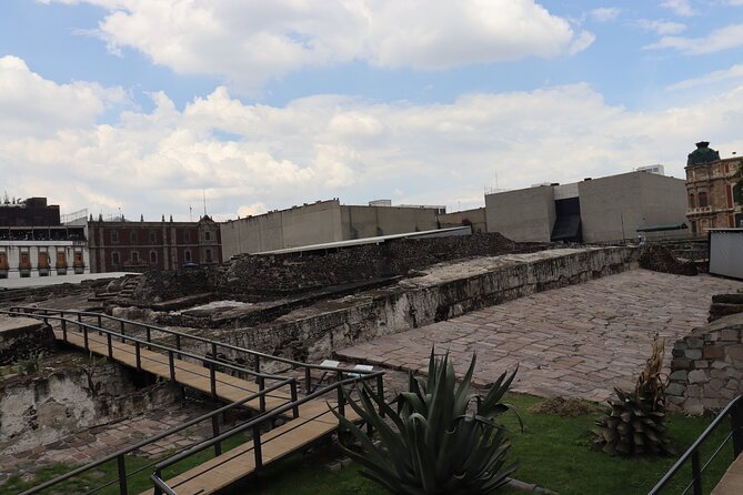 Mexico City Walking Tour - Catedral Metropolitana: the national symbol with layers you can spot